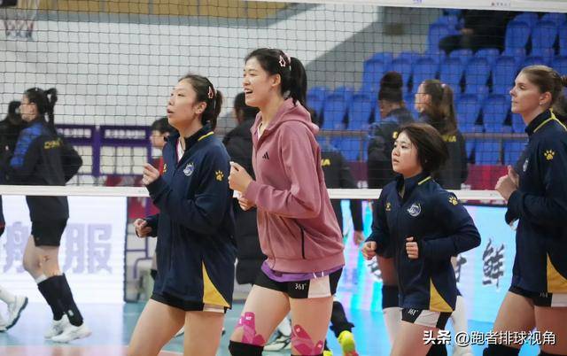 俱乐部间的